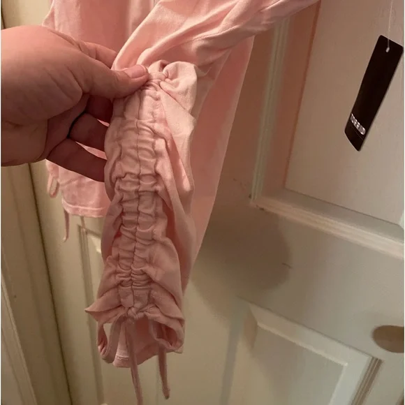 NWT torrid size 5 brunette, bald Barbie Slim Fit Cotton Cinch Tee pink brown - Picture 12 of 12